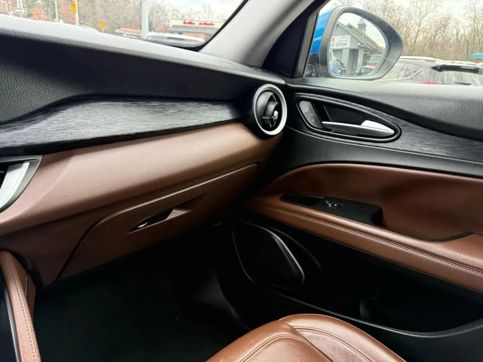 2021 Alfa Romeo Stelvio - Image 15 of 15