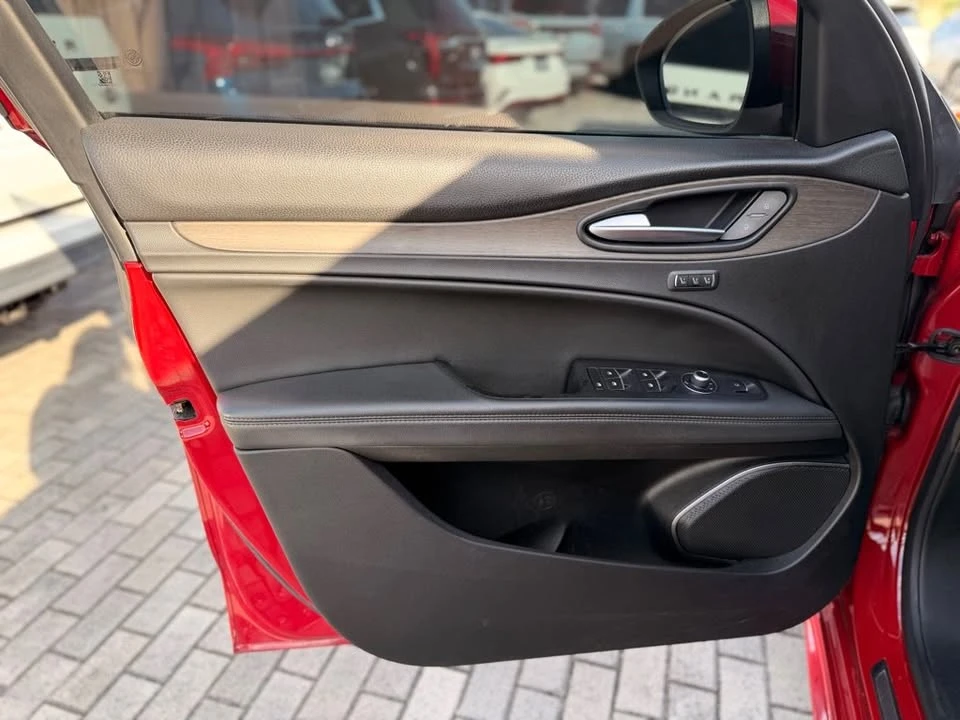 2021 Alfa Romeo Stelvio - Image 11 of 20