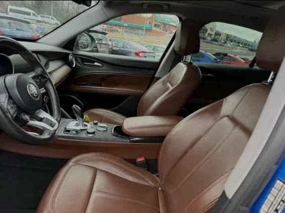 2021 Alfa Romeo Stelvio - Image 5 of 6
