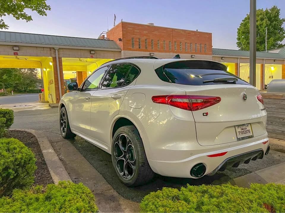 2021 Alfa Romeo Stelvio - Image 6 of 7