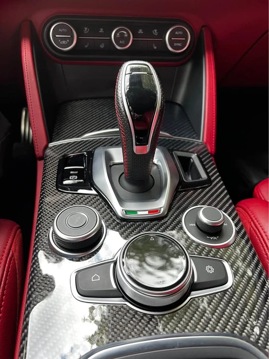 2021 Alfa Romeo Stelvio - Image 3 of 7
