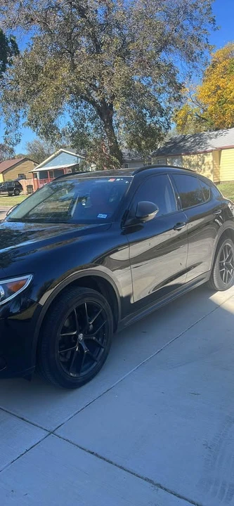 2021 Alfa Romeo Stelvio - Image 2 of 8