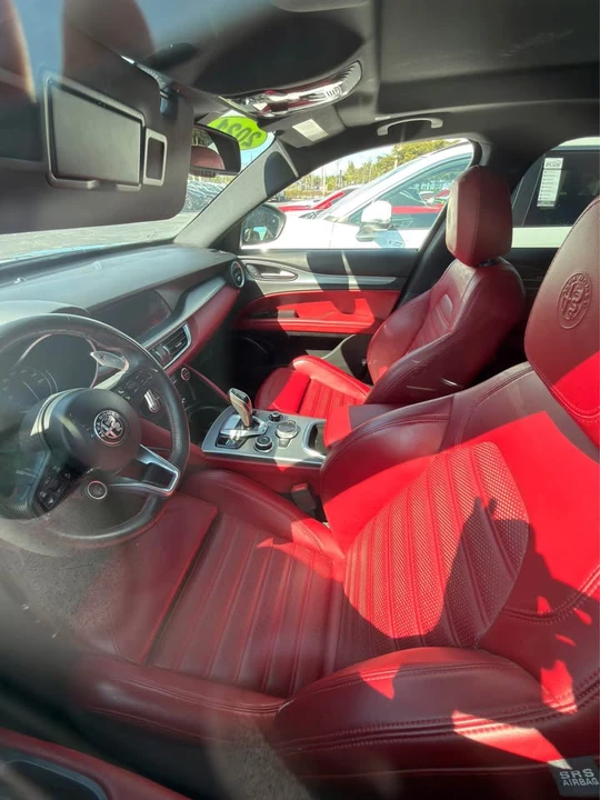 2021 Alfa Romeo Stelvio - Image 5 of 6