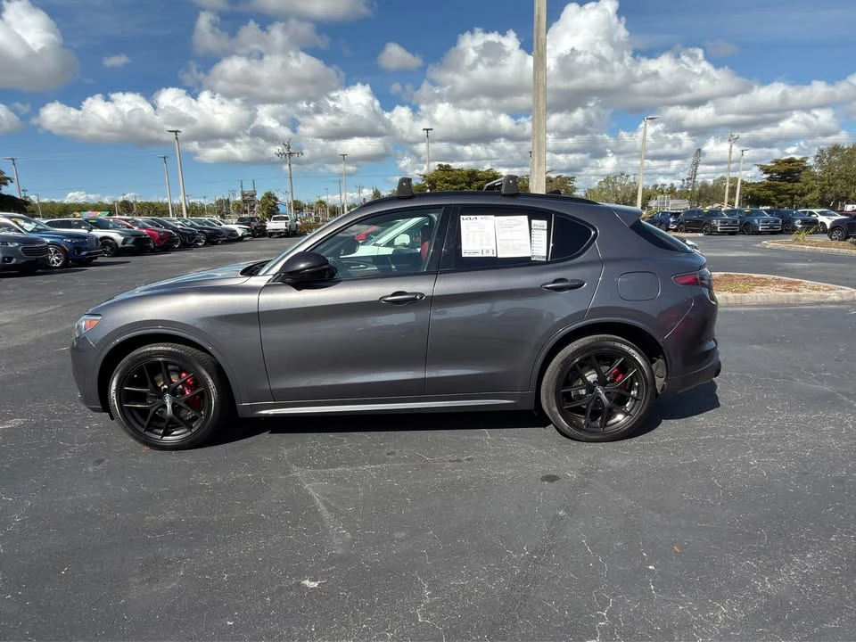 2021 Alfa Romeo Stelvio - Image 4 of 6