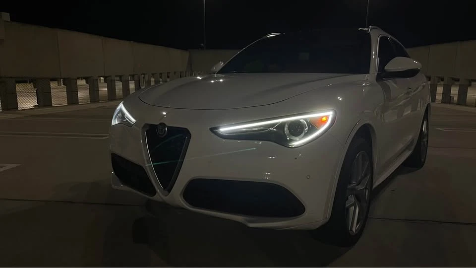 2021 Alfa Romeo Stelvio - Image 7 of 15