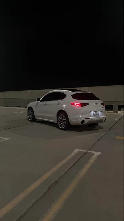 2021 Alfa Romeo Stelvio - Image 4 of 15