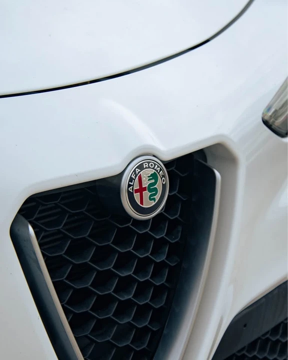 2021 Alfa Romeo Stelvio - Image 13 of 15