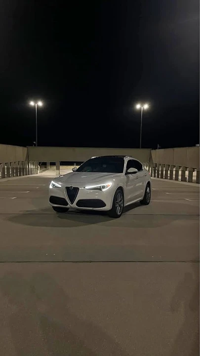 2021 Alfa Romeo Stelvio - Image 2 of 15
