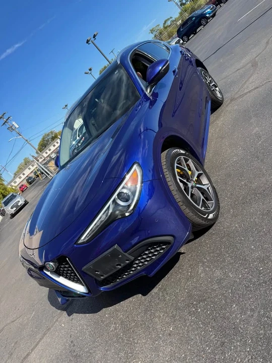 2021 Alfa Romeo Stelvio - Image 2 of 8