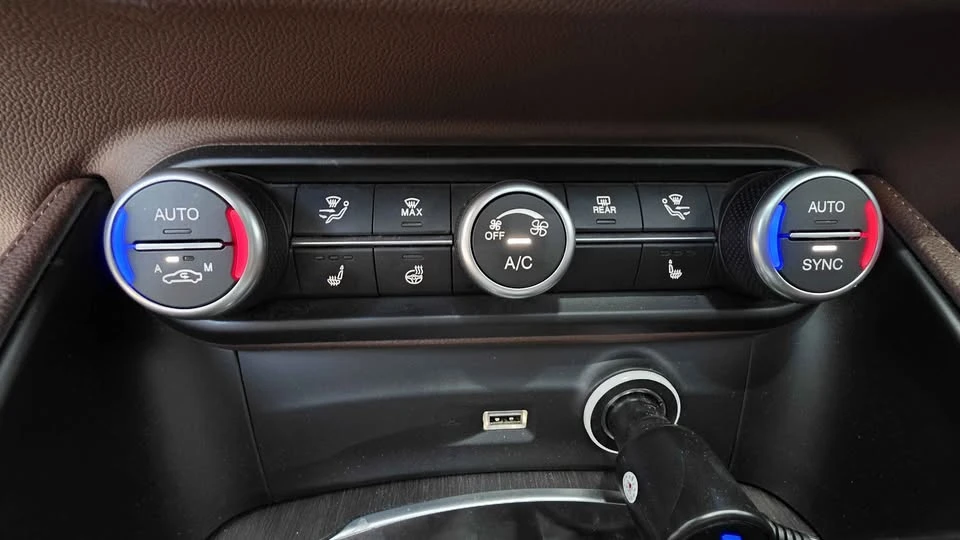 2021 Alfa Romeo Stelvio - Image 5 of 12