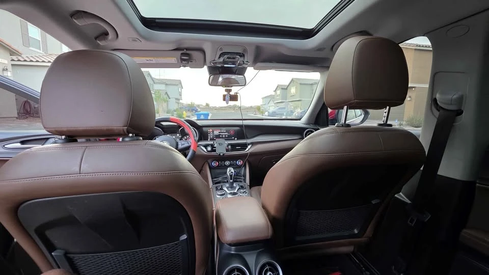 2021 Alfa Romeo Stelvio - Image 9 of 12