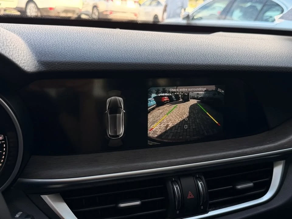 2021 Alfa Romeo Stelvio - Image 16 of 19