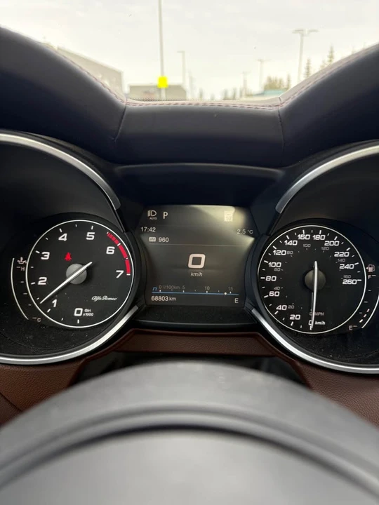 2021 Alfa Romeo Stelvio - Image 5 of 14