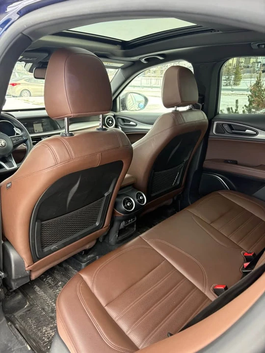 2021 Alfa Romeo Stelvio - Image 9 of 14