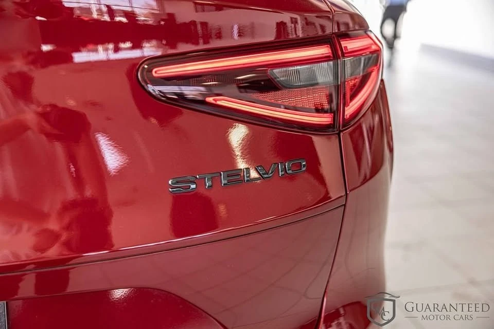 2021 Alfa Romeo Stelvio Quadrifoglio - Image 15 of 20