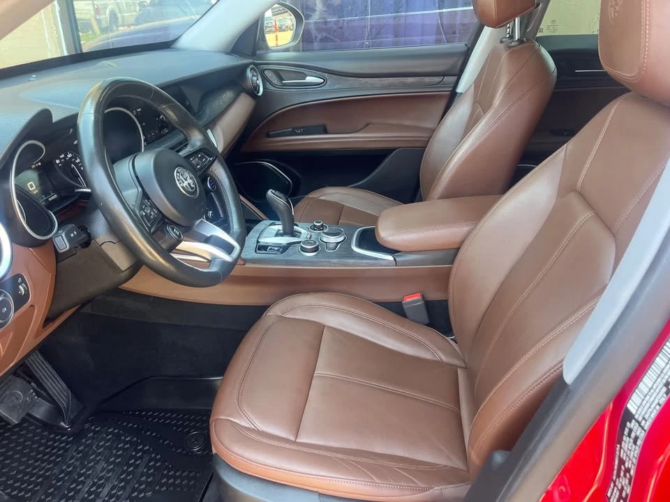 2021 Alfa Romeo Stelvio - Image 13 of 19