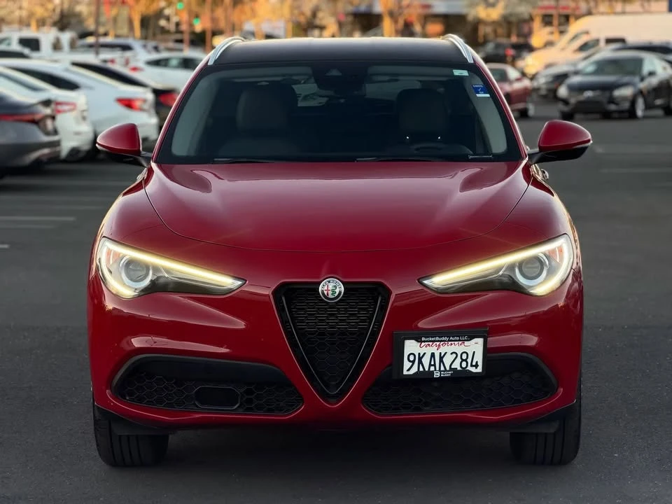 2021 Alfa Romeo - Image 5 of 20