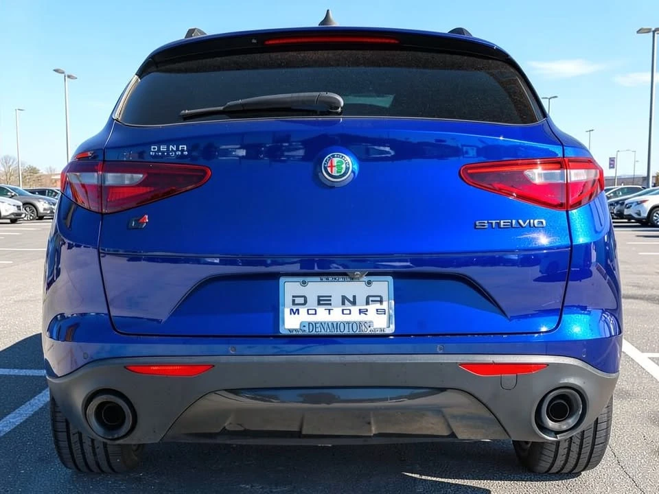 2021 Alfa Romeo Stelvio - Image 7 of 18