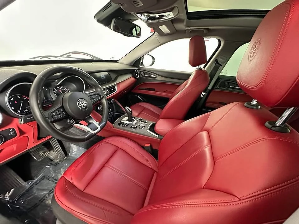 2021 Alfa Romeo Stelvio - Image 16 of 20