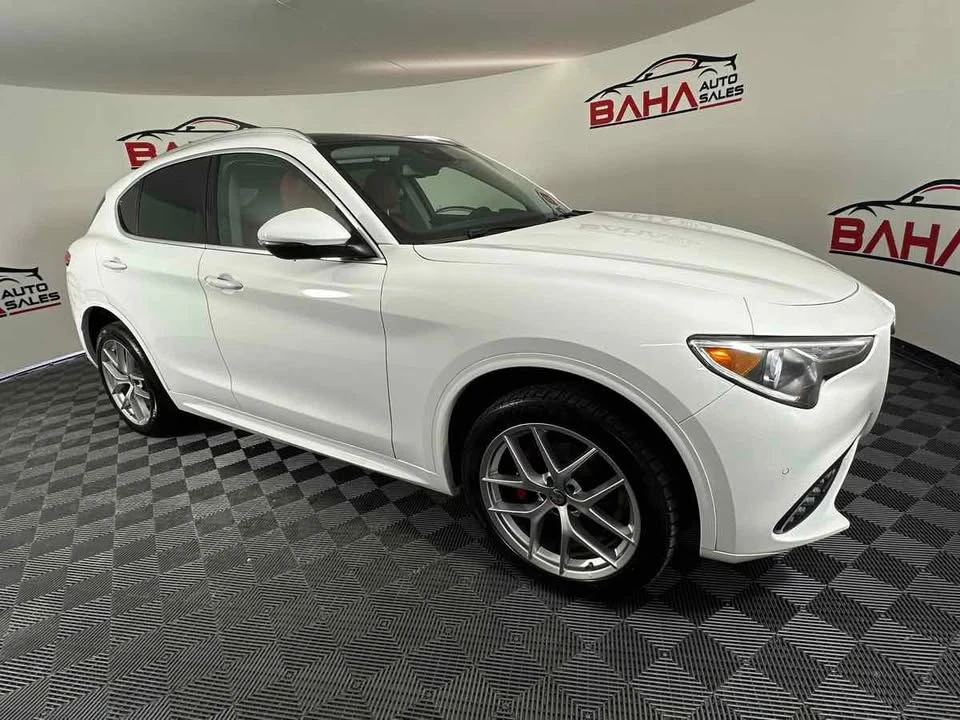 2021 Alfa Romeo Stelvio - Image 11 of 20