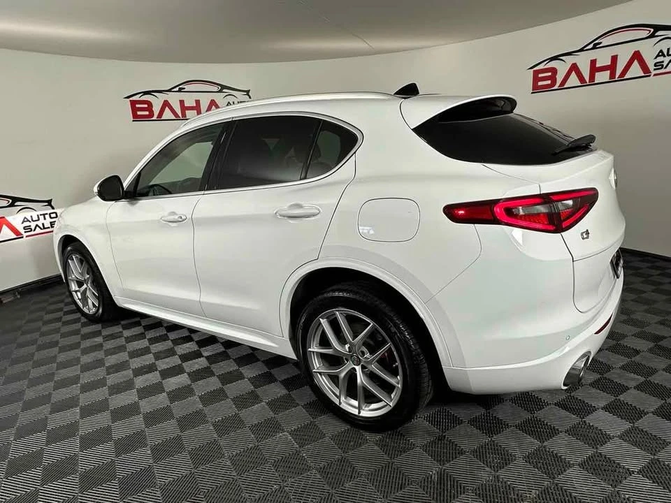 2021 Alfa Romeo Stelvio - Image 5 of 20