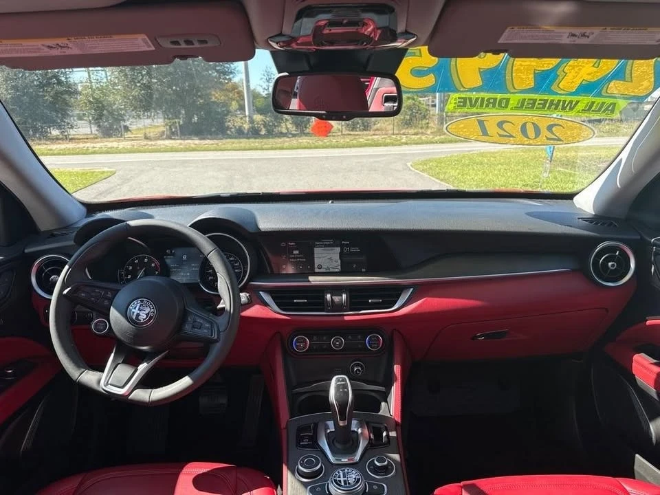 2021 Alfa Romeo Stelvio - Image 11 of 20