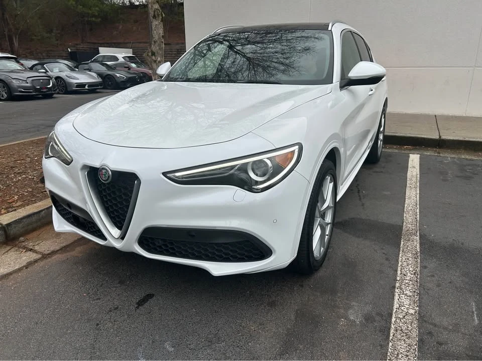 2021 Alfa Romeo Stelvio - Image 8 of 18
