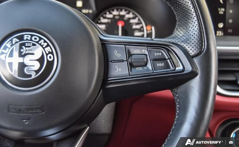 2021 Alfa Romeo Stelvio - Image 6 of 10
