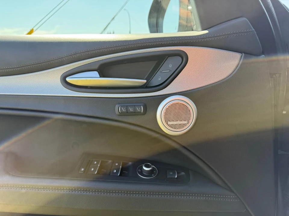 2021 Alfa Romeo Stelvio - Image 9 of 13