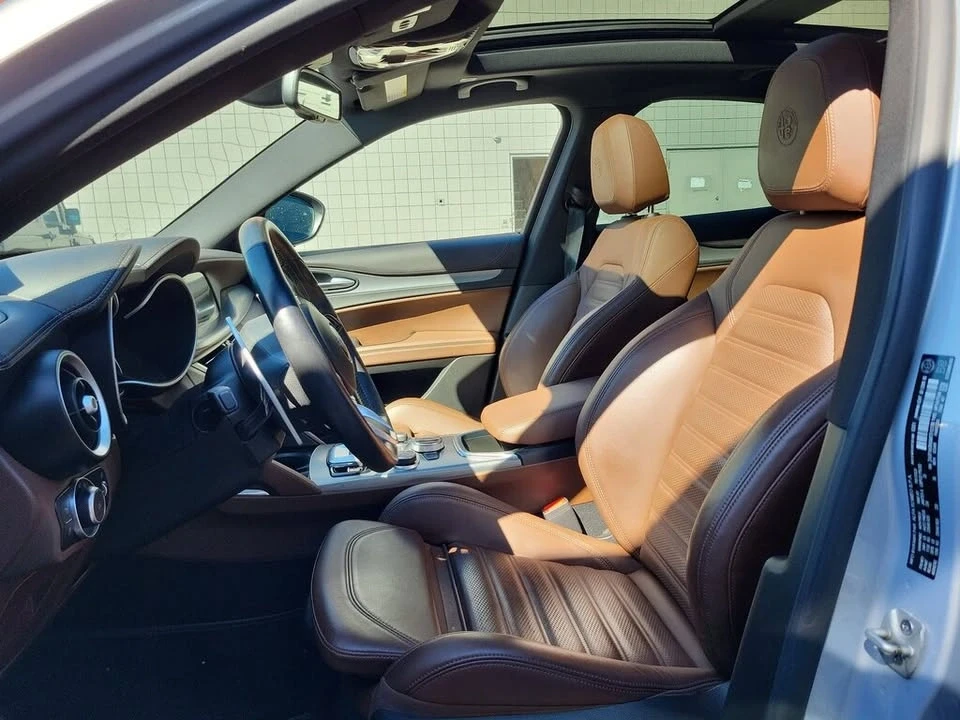 2021 Alfa Romeo Stelvio - Image 14 of 19