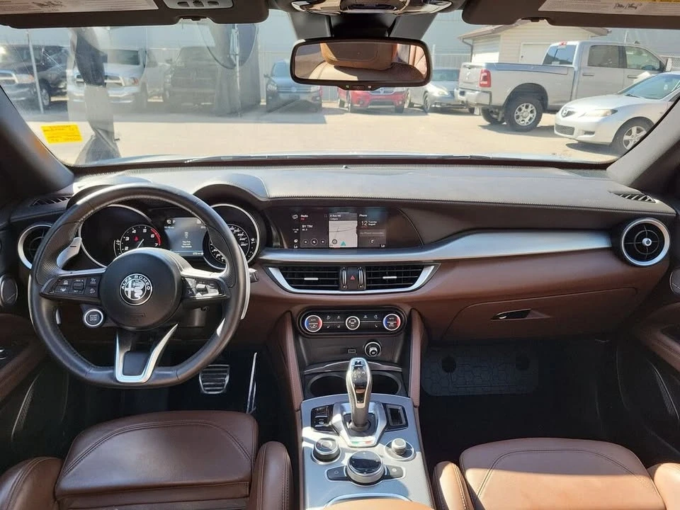 2021 Alfa Romeo Stelvio - Image 16 of 20