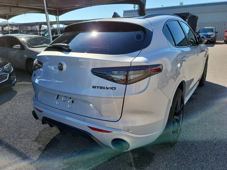 2021 Alfa Romeo Stelvio - Image 4 of 19
