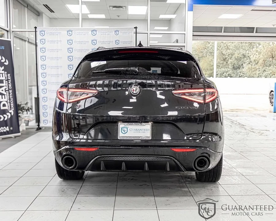2021 Alfa Romeo Stelvio - Image 14 of 20