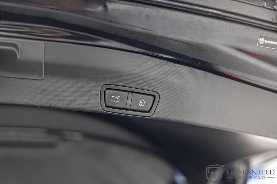 2021 Alfa Romeo Stelvio - Image 18 of 20