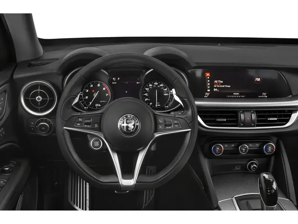 2021 Alfa Romeo Stelvio - Image 8 of 9