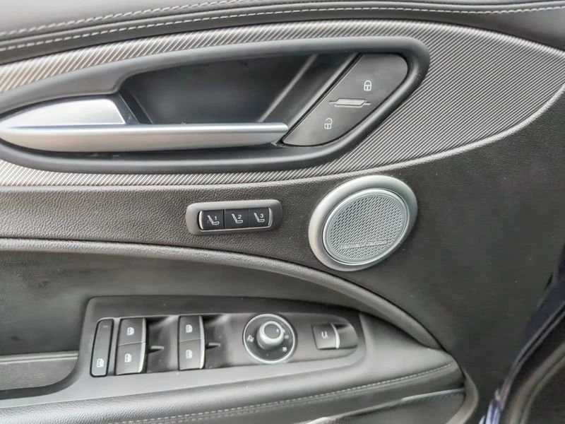 2021 Alfa Romeo Stelvio - Image 9 of 20