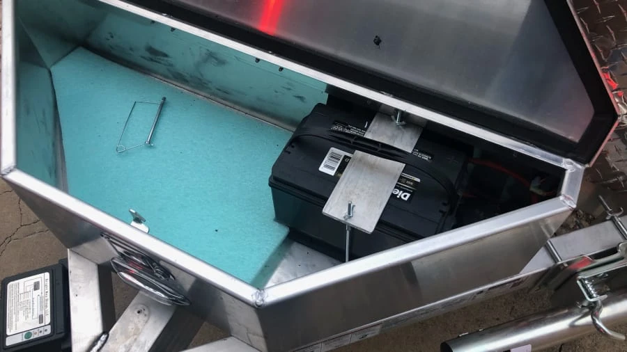 2021 Airstream - Image 3 of 5