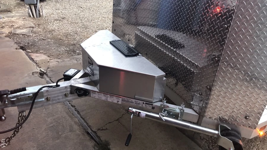 2021 Airstream - Image 2 of 5
