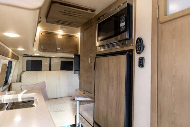 2021 Mercedes-Benz VS30 Sprinter - Image 6 of 8