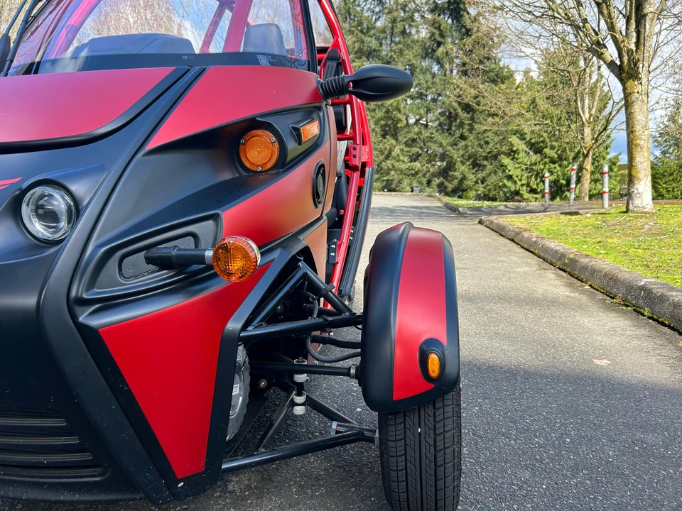 2021 Arcimoto - Image 17 of 30