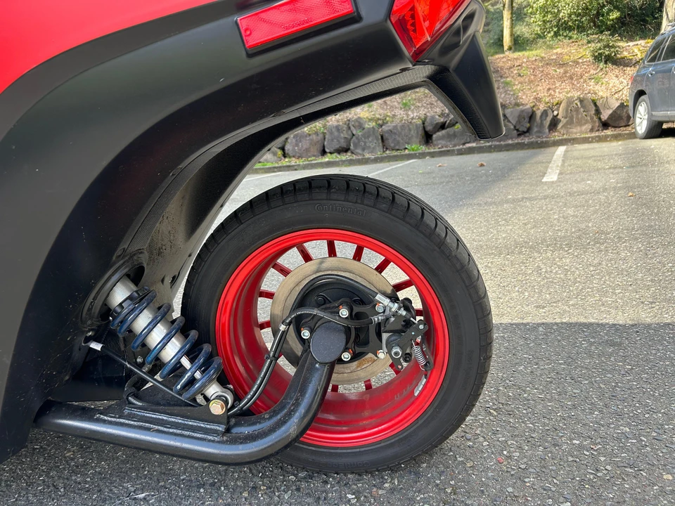 2021 Arcimoto - Image 29 of 30
