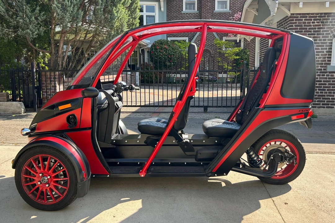 2021 Arcimoto - Image 2 of 30