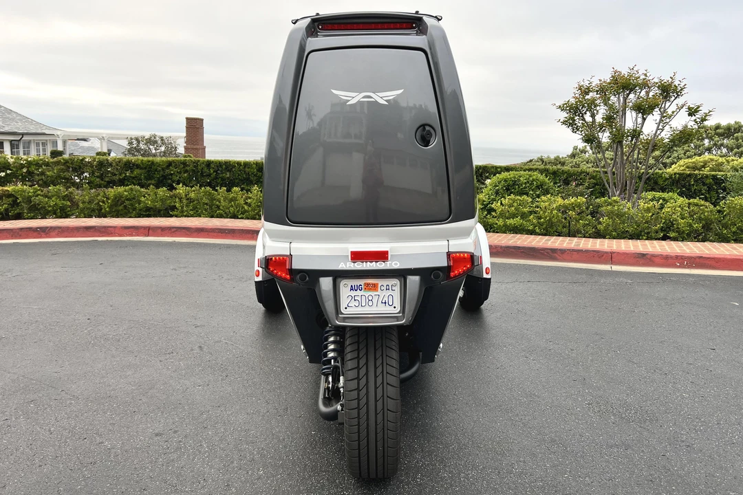 2021 Arcimoto - Image 5 of 31