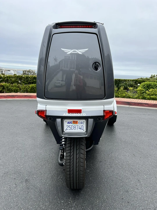 2021 Arcimoto - Image 10 of 31