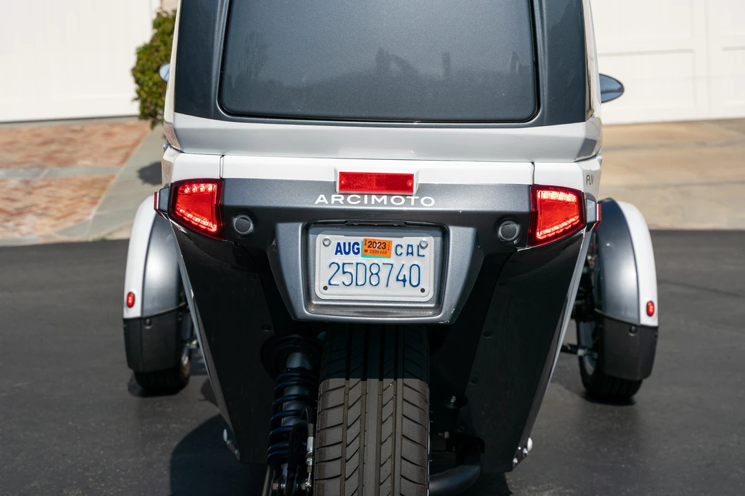 2021 Arcimoto - Image 19 of 31