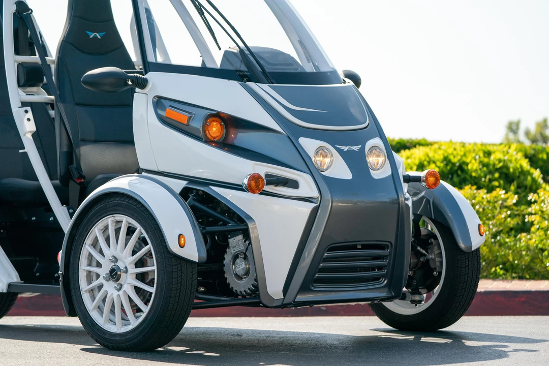 2021 Arcimoto - Image 22 of 31