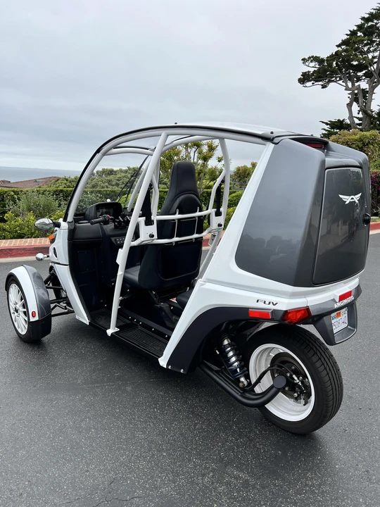 2021 Arcimoto - Image 8 of 31