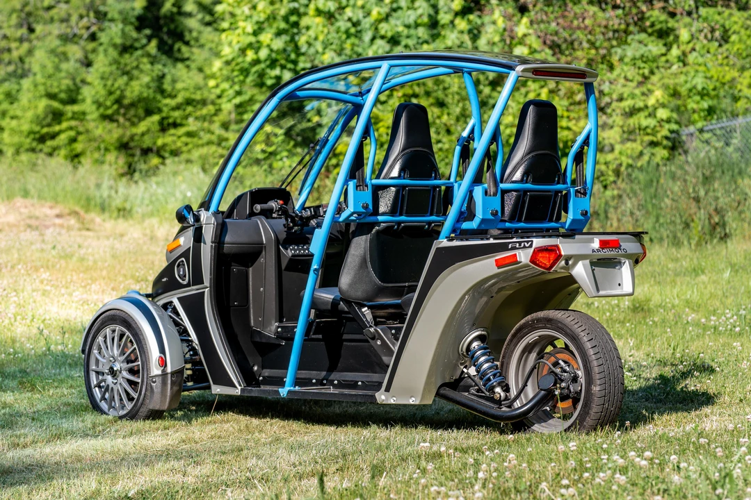 2021 Arcimoto - Image 8 of 31
