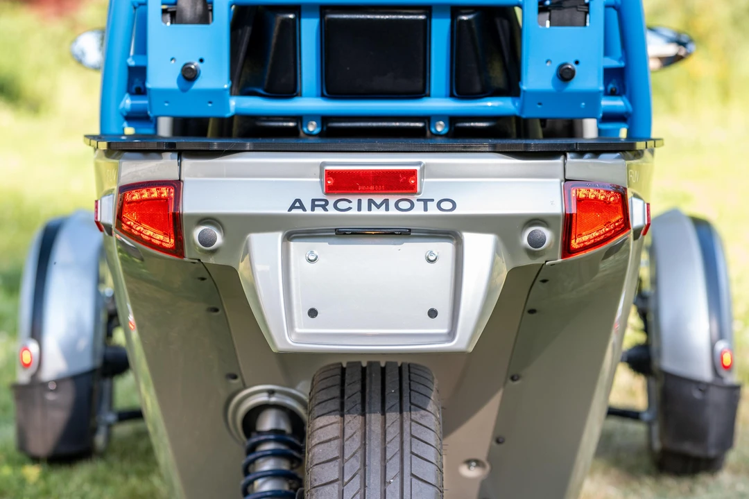 2021 Arcimoto - Image 30 of 31