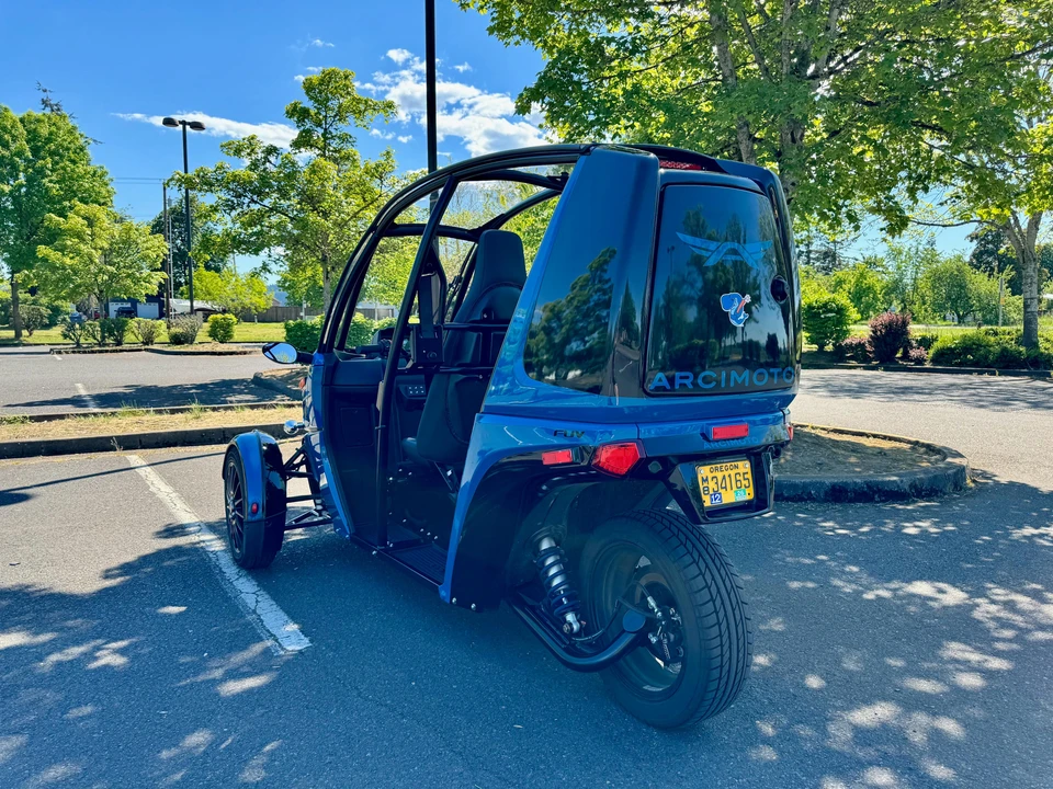 2021 Arcimoto - Image 7 of 31